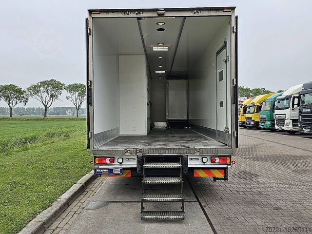 手提箱 VOLVO FL 250.12 AIRCO SIDE DOORS