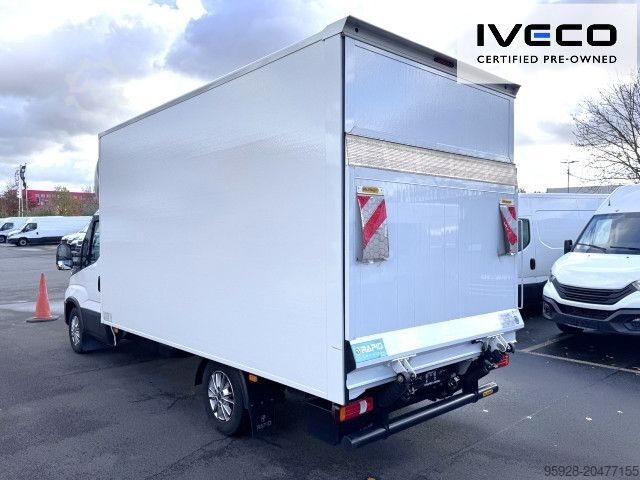 Furgon i mbyllur IVECO 35S14HA8/P, LED, ACC, Alu, LBW 750 kg