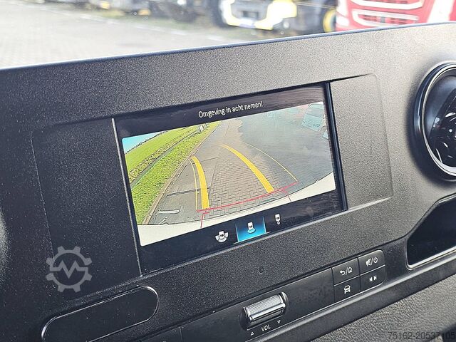 High-roof van MERCEDES-BENZ SPRINTER 316 L3H2 Mbux Automaat!