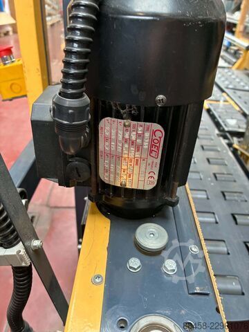 Kartongförpackningsmaskin Siat AS24