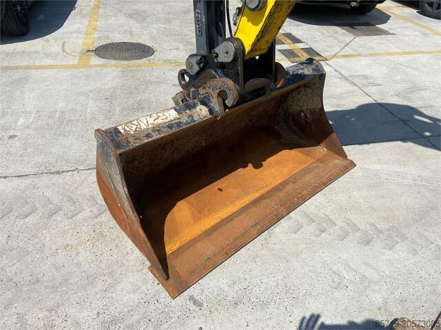 حفارة ذات عجلات Wacker Neuson EW100 (7057)