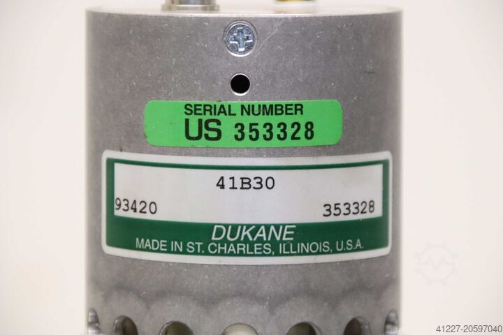 अल्ट्रासोनिक वेल्डिंग ट्रांसड्यूसर अल्ट्रासोनिक वाइब्रेशन यूनिट Dukane 41B30 CTC205796