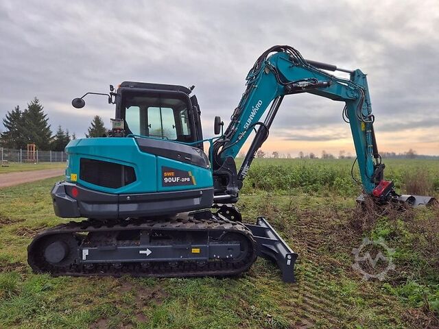 รถตักหน้าขุดหลัง Sunward SWE90UF 2PB