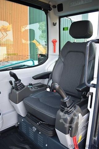 รถตักหน้าขุดหลัง Sunward SWE90UF 2PB