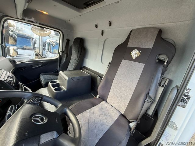 Camião de caixa fechada MERCEDES-BENZ ATEGO 1224 L Koffer 7,20 m LBW 1,5 T*AHK*94 tkm