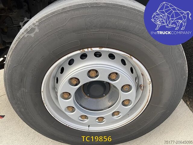 मानक SZM DAF XF Euro6 480