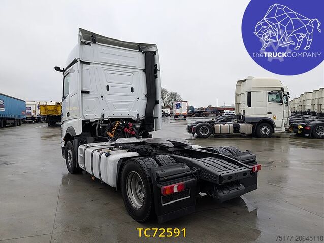 Standart-SZM Mercedes-Benz Actros 1845