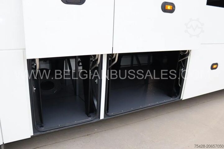 Autobús interurbano Iveco Evadys 13m / NEW / Rear door / 6x units / 3-poi...