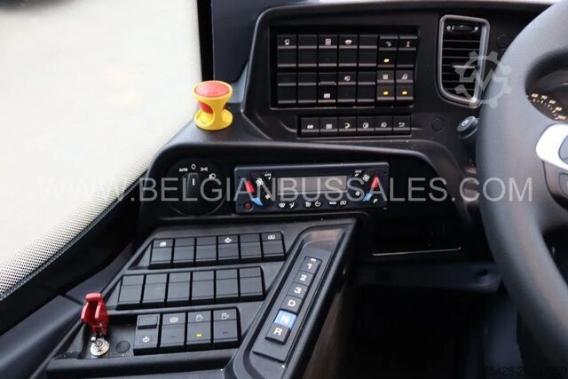 Intercitybus Iveco Evadys 13m / Rear door / 3-Point seat belts / N...