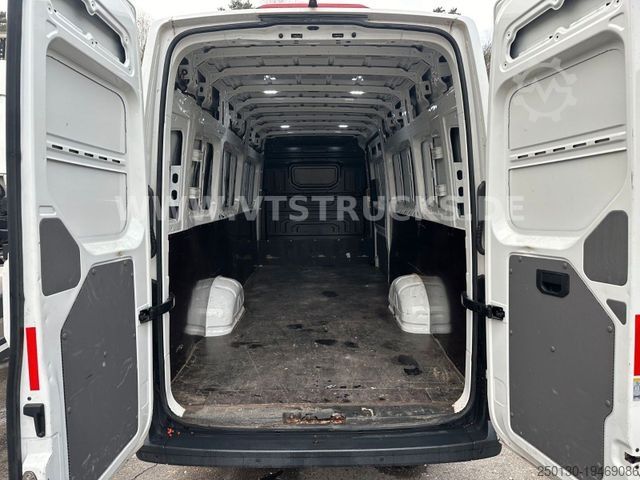 Kombi s visokim krovom MAN TGE 3.180 4x2 Kastenwagen *Unfallschaden*