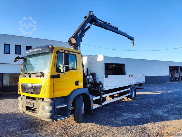 Ladepritsche MAN TGM 18.250 Open box + HIAB 166-3