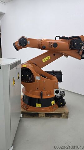 Robot industri KUKA KR 270-2 + (V)KRC2 ed05