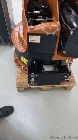 Industrirobot KUKA VKR 210 R2700 + (V)KR C2 ed05