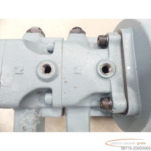 Nidec motor Nidec FELQ-8PT mit Nachi UVD-11A-A2A2-22-4-6308H + VDR-11B-1A2-1A2-U-22