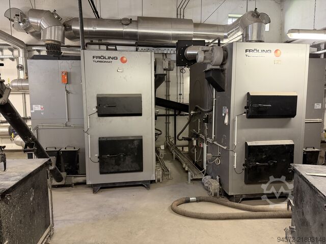 котел на трісці 2 x Fröling Turbomat 500 kW Hackschnitzelkessel – 1000 kW Kaskadenanlage