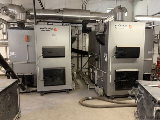 котел на трісці 2 x Fröling Turbomat 500 kW Hackschnitzelkessel – 1000 kW Kaskadenanlage