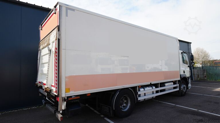 čemodāns DAF CF 230 closed box truck