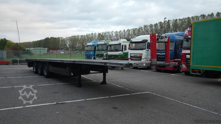 مقطورة منصة Schmitz Cargobull Flatbed trailer