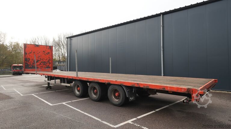 مقطورة منصة LAG Flatbed trailer