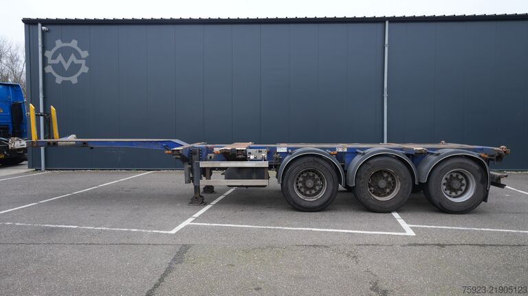 نقل الحاويات D-tec FT-43-03-V Flexitrailer multi container chassis...