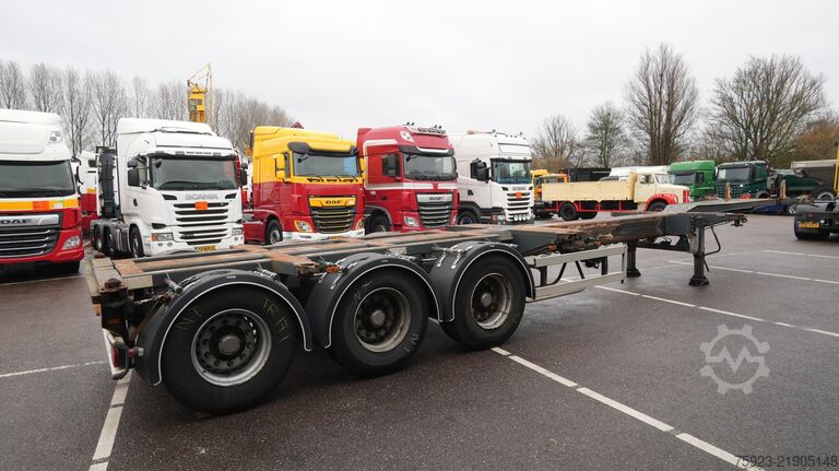 نقل الحاويات D-tec Extendable container transport trailer