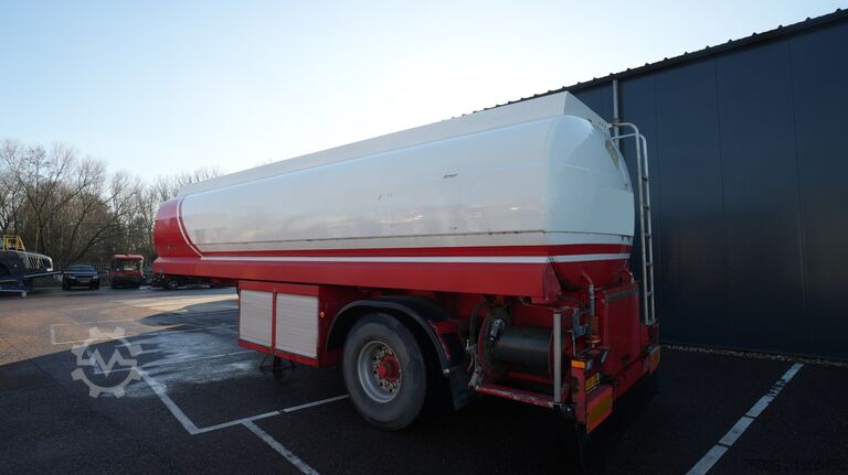 شاحنة صهريج LAG ADR fuel tank trailer