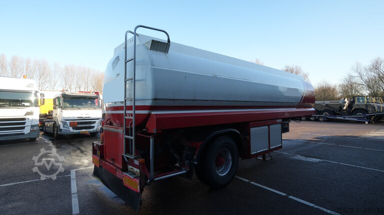 شاحنة صهريج LAG ADR fuel tank trailer