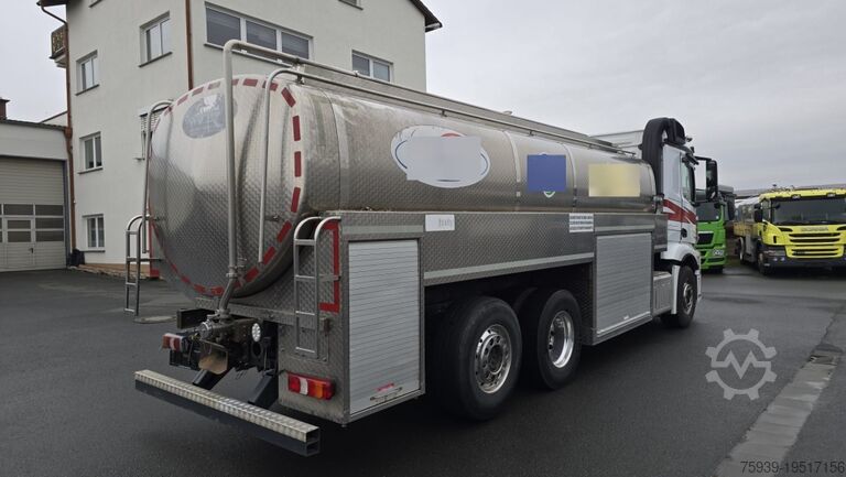 Cisterna kamion Mercedes Benz 2553 Actros 6x2  ISOLIERT