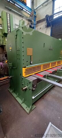 Hydrauliczna nożyca gilotynowa KRAMER TM 3  Hdyr. 2000