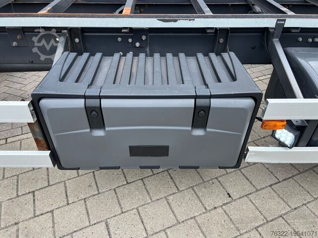 Chassis com cabina Volvo FL 280  4x2 LL E6 16 ton /AIRCO / VOL LUCHTGEVE...