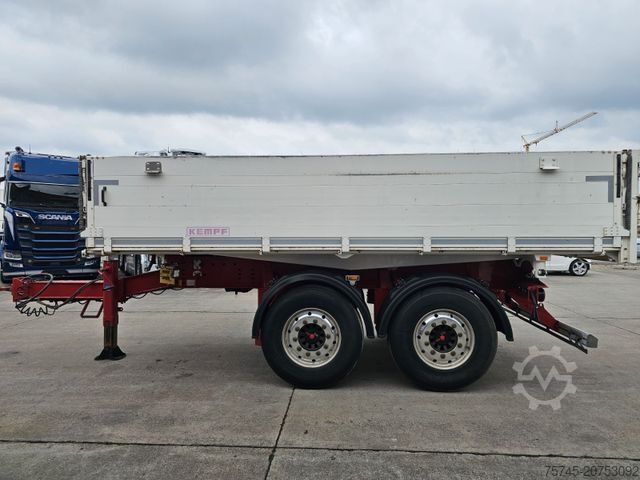Trīspusējā pašizgāzēja piekabe KEMPF GETREIDEKIPPER * SAF-ACHSEN * LIFTACHSE * ALCOA