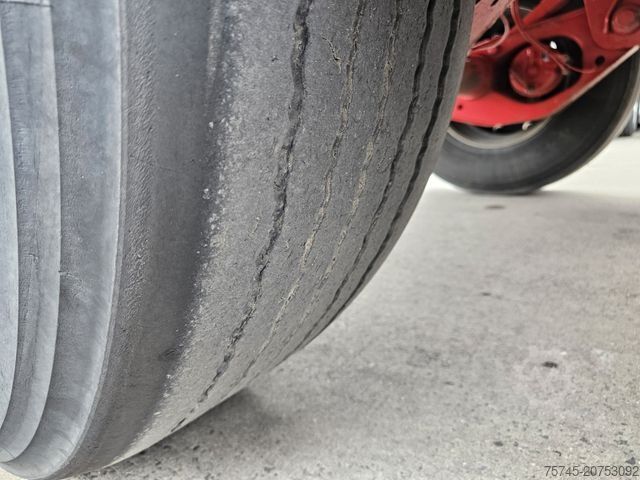 Tresidigt tippvagnssläp KEMPF GETREIDEKIPPER * SAF-ACHSEN * LIFTACHSE * ALCOA