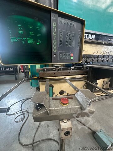 PROMECAM Amada press brake with tooling PROMECAM Amada STPC 204    200 40 160