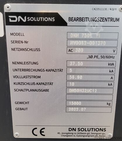 Machining center DOOSAN DNM 750 L