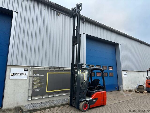 VS-22554 Chariot élévateur électrique Linde E16 LINDE e16-02