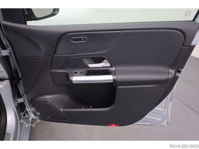 Minibus Mercedes-Benz B 180 d  Progressive MBUX LED Shzg Kamera
