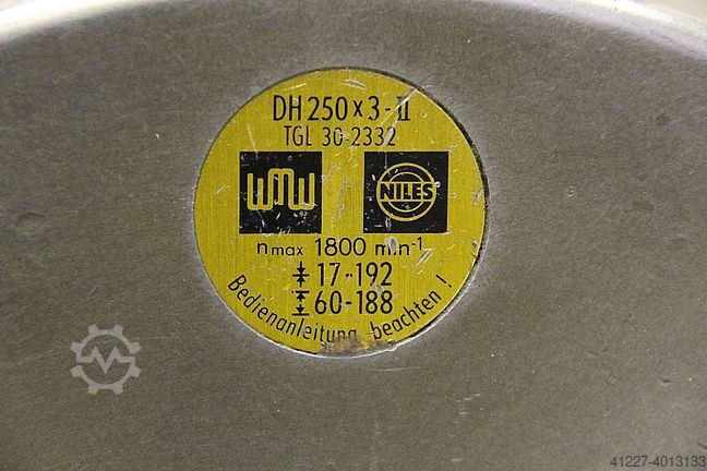 Kolmileukainen istukka WMW Niles Ø 250 mm