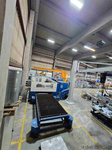 μηχανή κοπής με λέιζερ Trumpf Trumatic L 3030