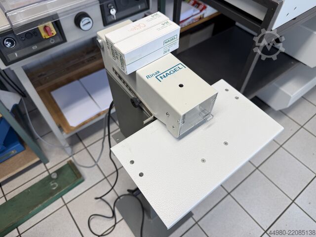 Máquina de coser Nagel Rinak