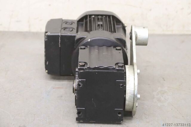 Geared motor 0.25 kW 33 rpm SEW-Eurodrive WA20 DR63L4/IS