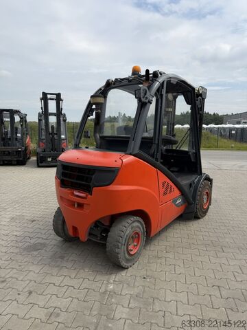 Stivuitoare diesel Linde H30D-02