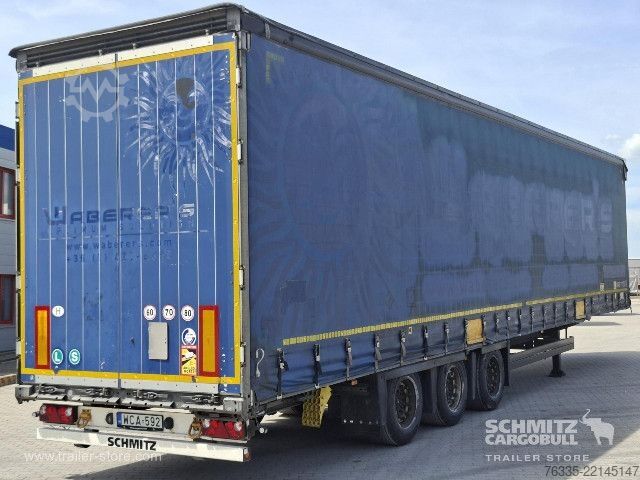 Відкритий напівпричіп з тентом Schmitz Cargobull Curtainsider Mega