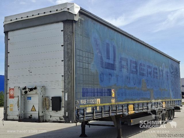 Відкритий напівпричіп з тентом Schmitz Cargobull Curtainsider Mega