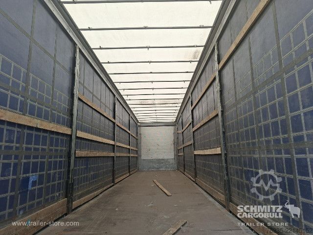 Відкритий напівпричіп з тентом Schmitz Cargobull Curtainsider Mega