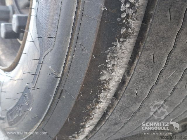 Відкритий напівпричіп з тентом Schmitz Cargobull Curtainsider Mega