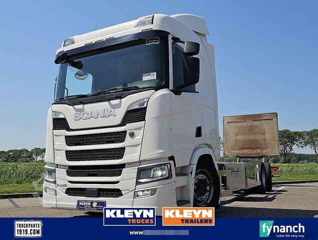 Khung xe có cabin lái SCANIA R500 6X2*4 RETARDER WB555