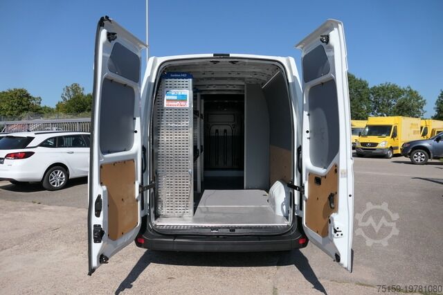 Umpikorja-auto renault Master 130 dCi L3H2 Euro6 KLIMA COC Regal