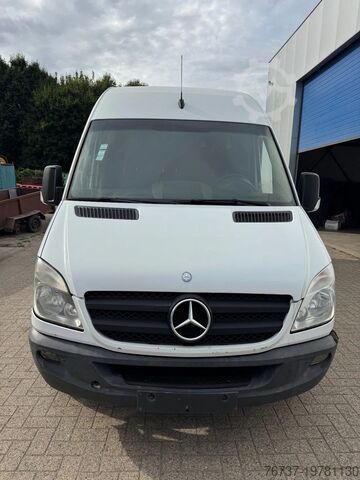 Dobozos kisteherautó Mercedes-Benz Sprinter 316 **MAXI-EURO 5**
