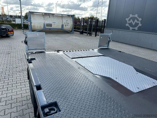 Van pengangkut mobil Faymonville MAX600-S-4-8.90-U, 4 axles (2 + 2), hydraulic r...