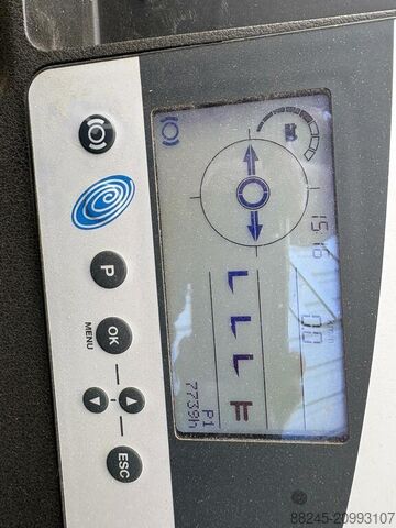 VS-22627 Empilhadeira retrátil Still FMX10 STIL FMX10